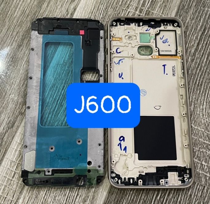 bộ xương vỏ samsung J600 / J6 2018