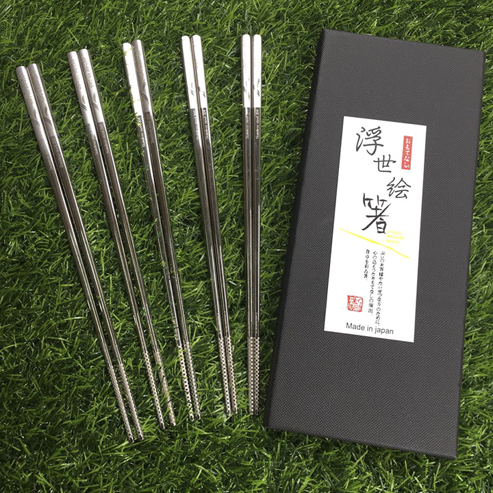 Set 5 đôi đũa hoa văn inox 304 đặc ruột Nhật