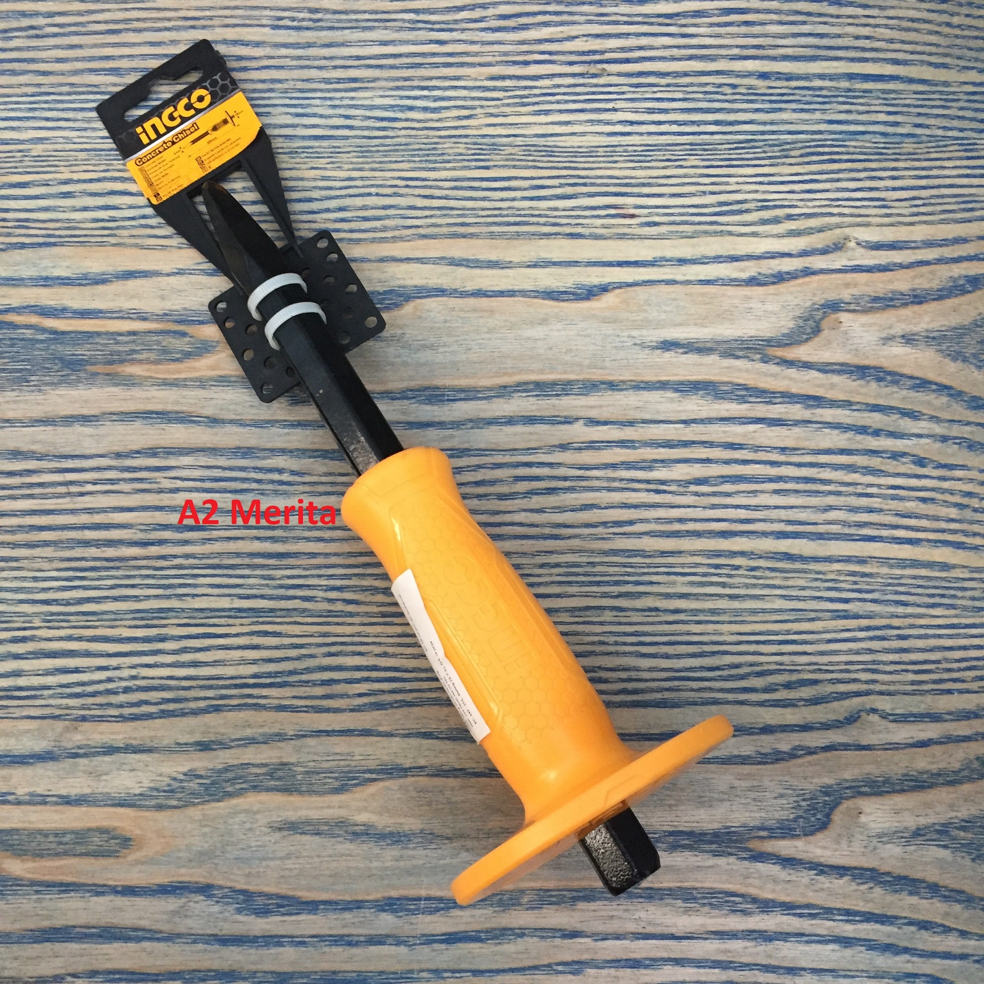Đục bê tông mũi nhọn 4x250mm ingco hcc0841016