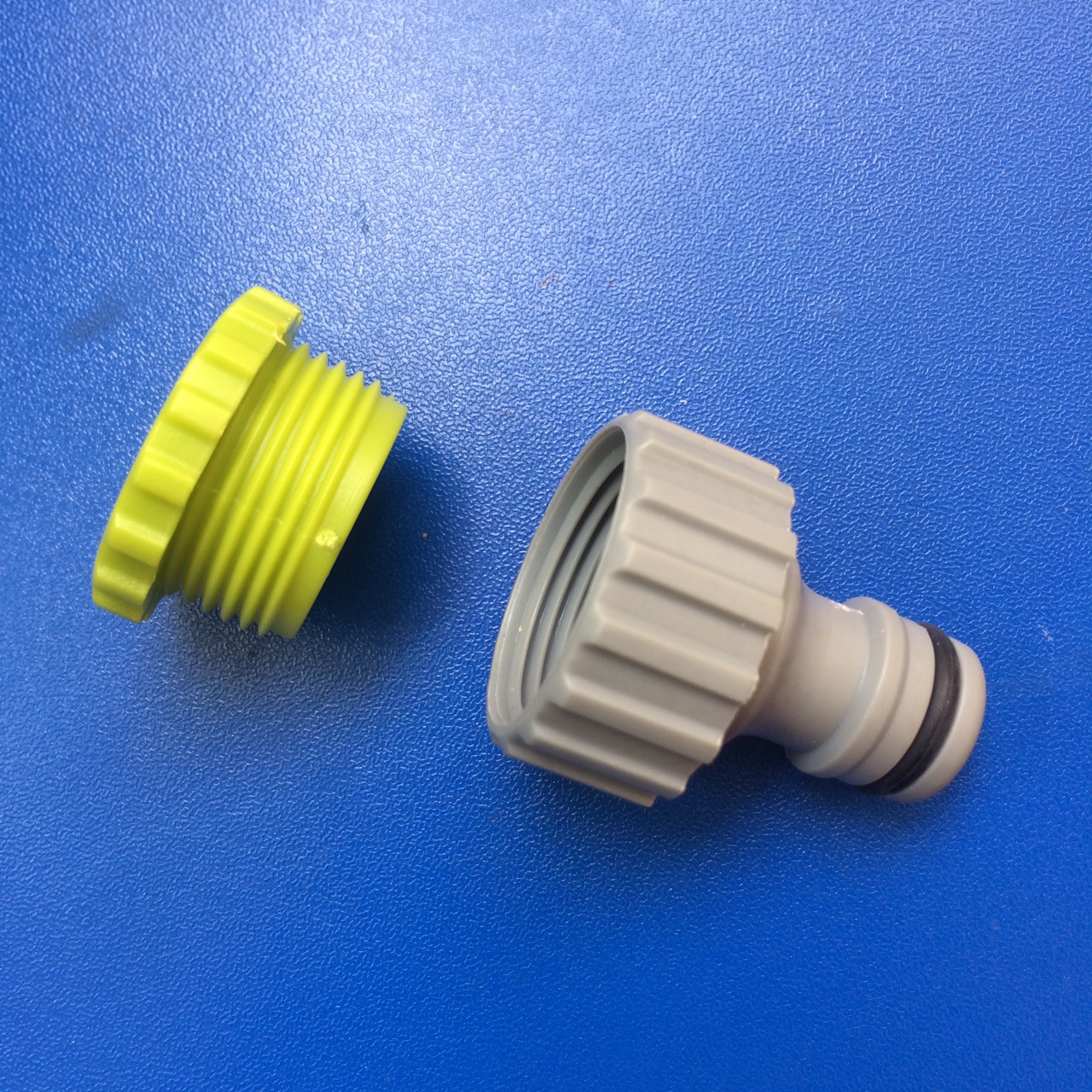 [1 PCs] 20mm internal thread tap fittings or 25mm thread to quick coupler-th390
