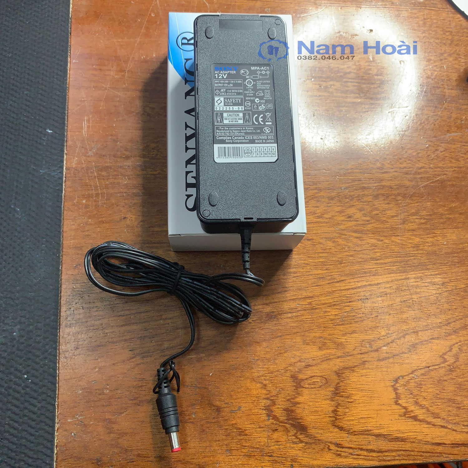 [HCM]Nguồn Adapter 12V5A sử dụng cho bơm 12v mini