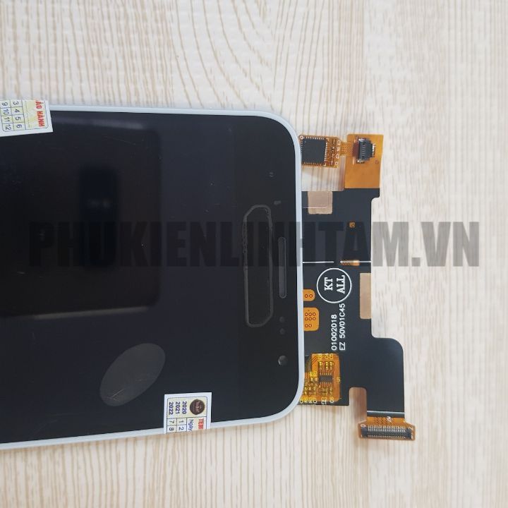 Màn hình Samsung J3 2016 J310 Phản quang