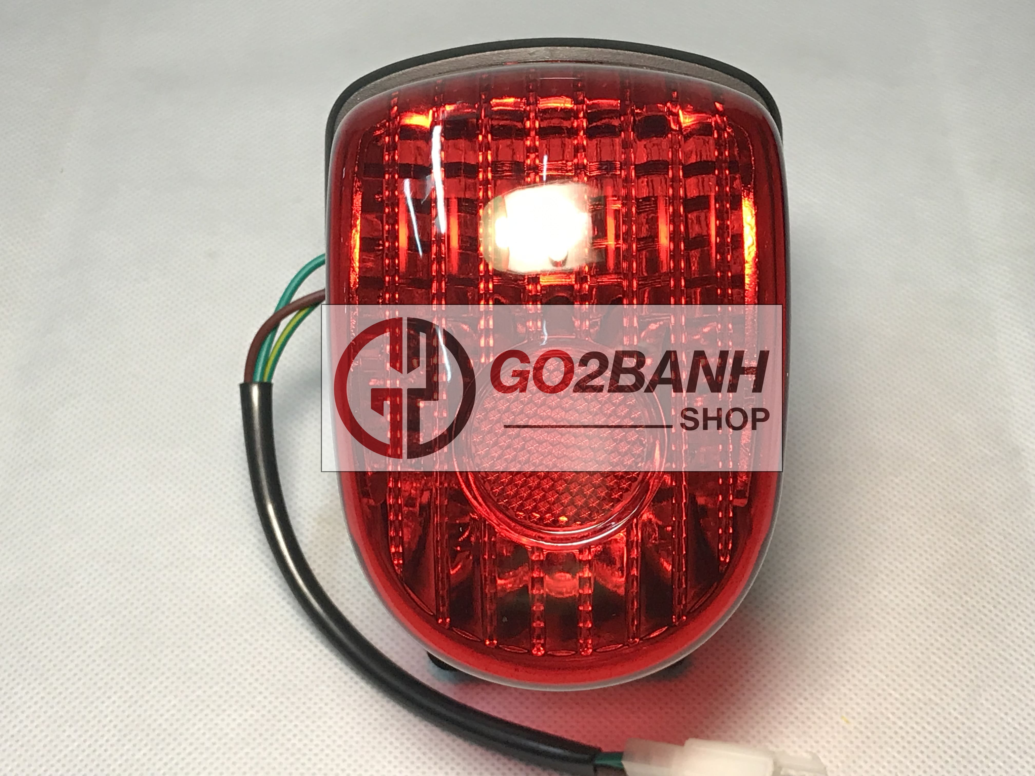Cụm đèn hậu Umv Cub 81 mới kèm bóng đèn đầy đủ loại tốt
