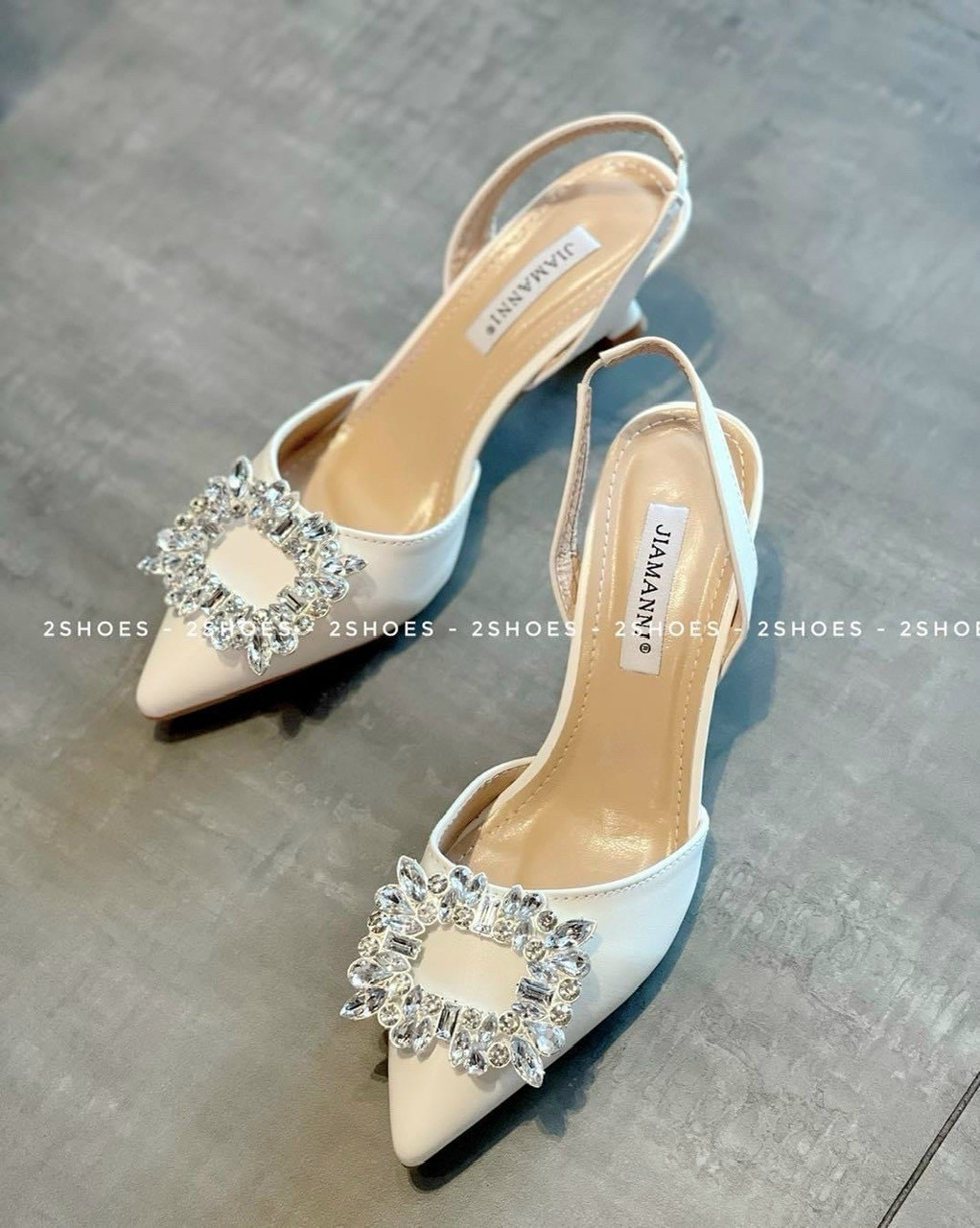 Dép sandal cao gót bít mũi da lì Đá Vuông Trắng gót nhọn 5cm snag chảnh- G868