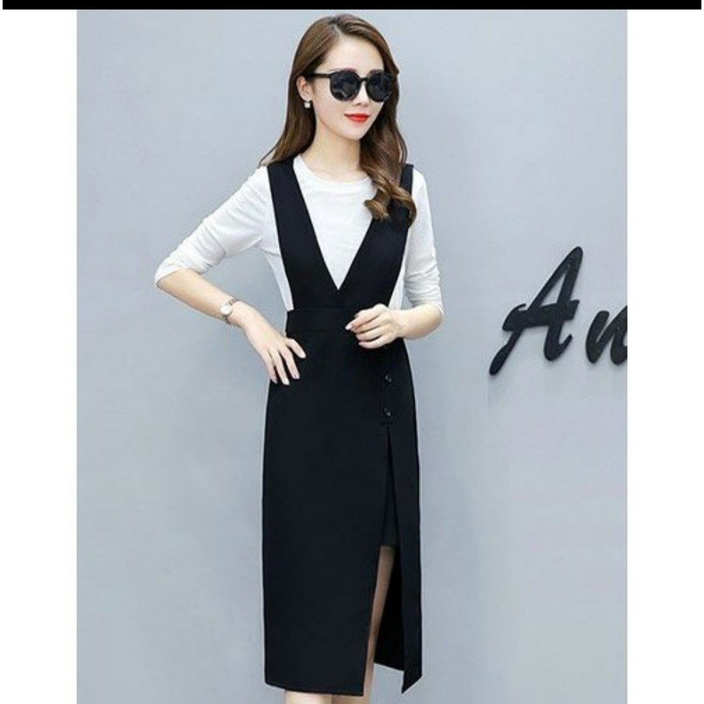Yếm Xẻ Tà Phối Nút Fashion