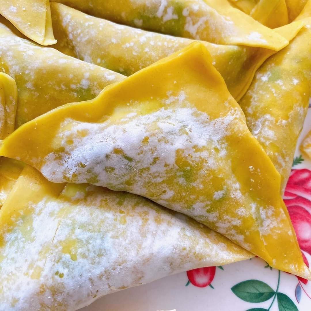 Hoành thánh thịt lá - khay 50 viên