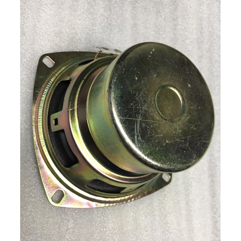 Loa Sub vi tính vuông 10cm.Thay thế loa sub vi tính hoặc dùng nghe nhạc. Giá 1 chiếc.