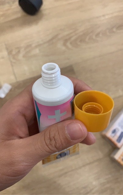 Vaserline Nga dùng trong phun xăm thẩm mỹ