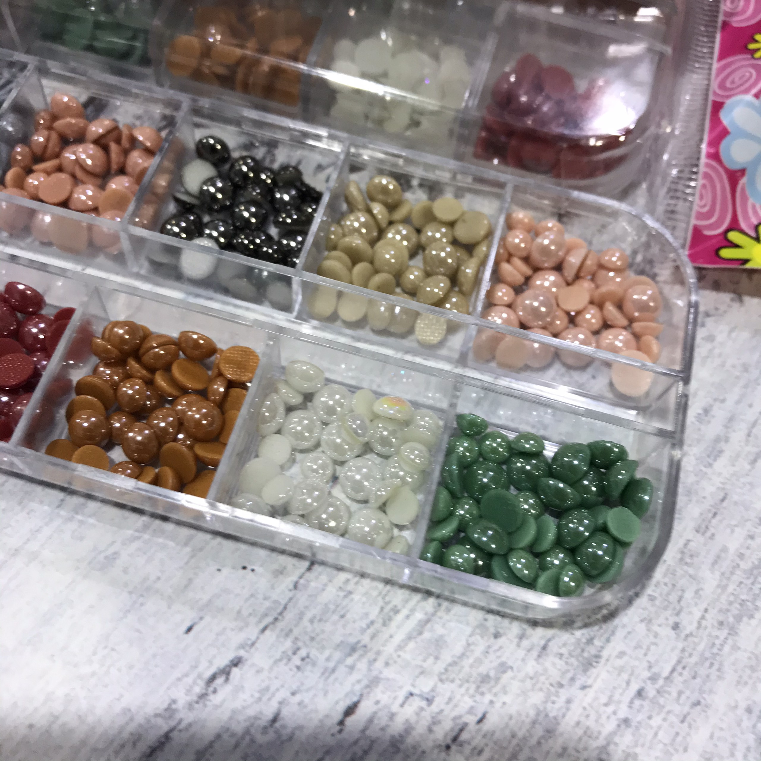 Hạt Trai Nửa YHB làm Nail - sinailmi