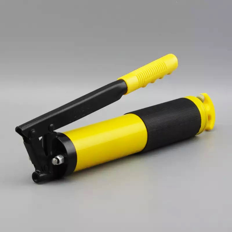 Bơm mỡ tay YETI 600cc Súng bơm mỡ cao cấp