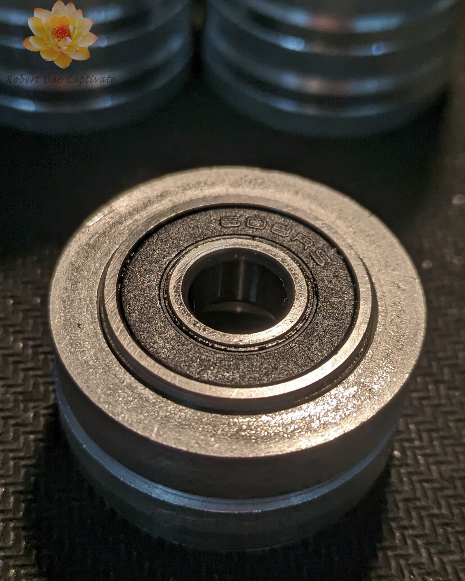 Sơ mi nhôm bi 608 lắp quạt