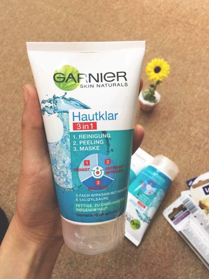 Sữa rửa mặt Garnier Đức