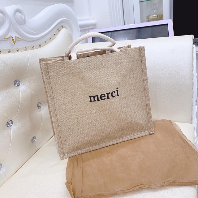 Túi cói merci hàng đẹp có đệm đáy giữ form túi, có lót