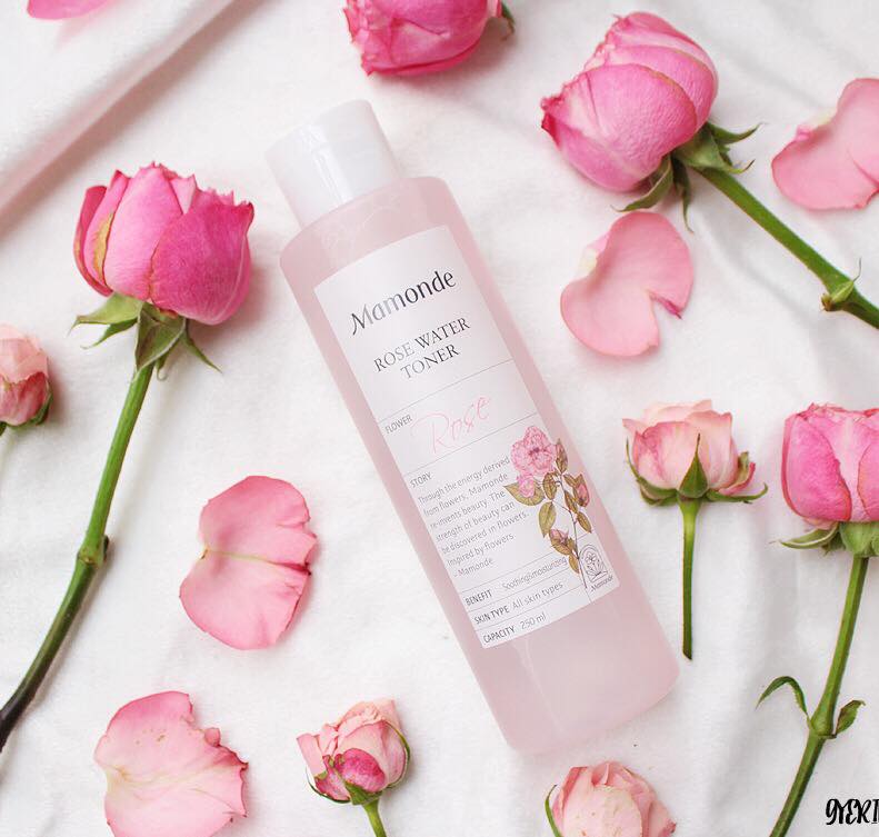 Nước Hoa Hồng Mamonde Rose Water Không Cồn Dưỡng Ẩm 250ml