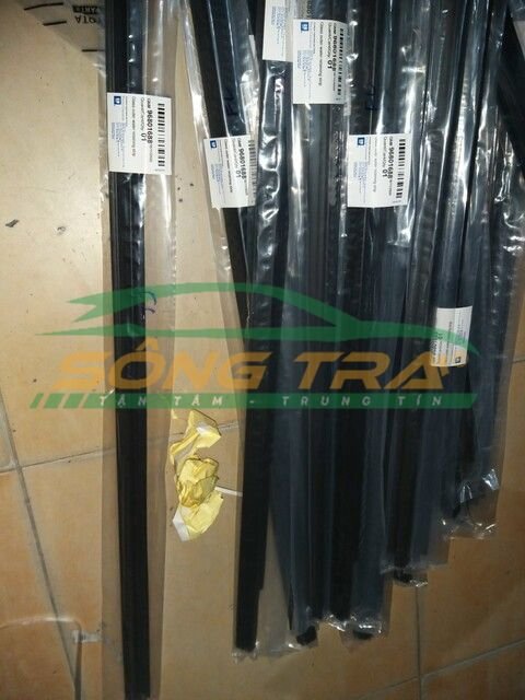 NẸP CHÂN KÍNH CÁNH CỬA DAEWOO LACETTI, NẸP CHÂN KÍNH LACETTI