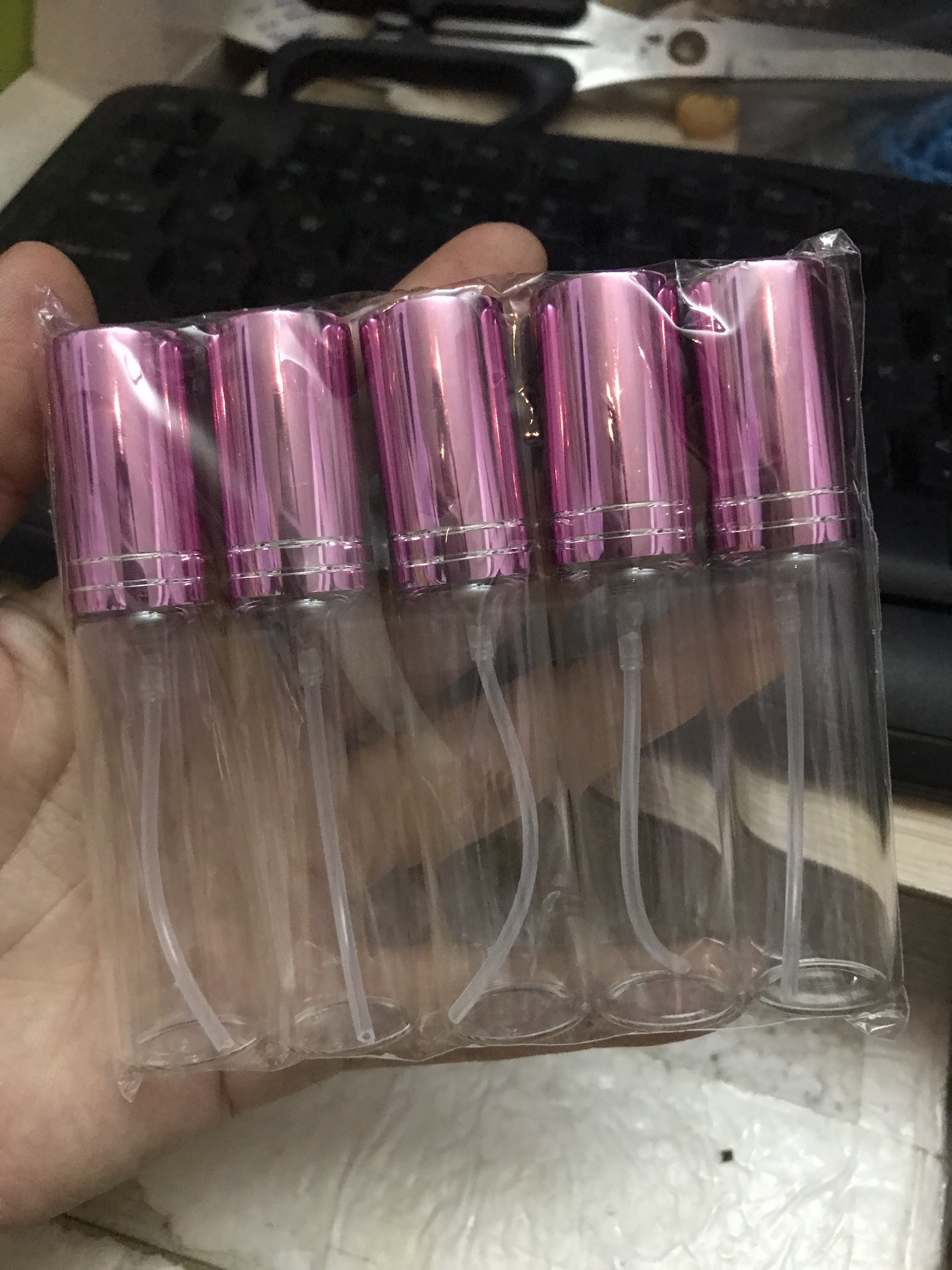 Chai chiết nước hoa 10ml thủy tinh dày và chắc chắn
