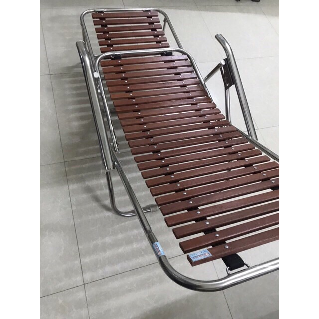 Ghế xích đu Xuân Hoà - vân gỗ inox cao cấp