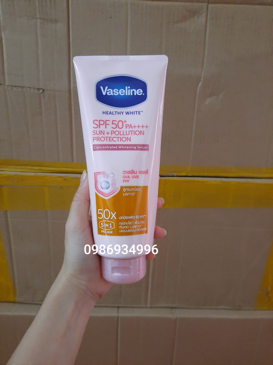 Dưỡng Thể Chống Nắng Vaseline 50X Thái Lan 320ml