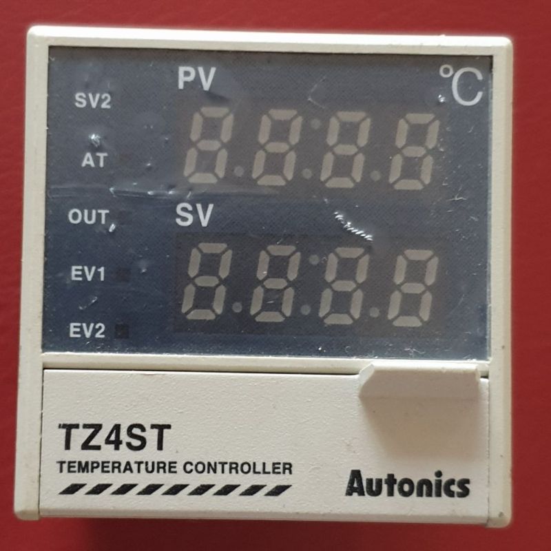 Bộ điều khiển nhiệt độ Autonics TZ4ST-14S