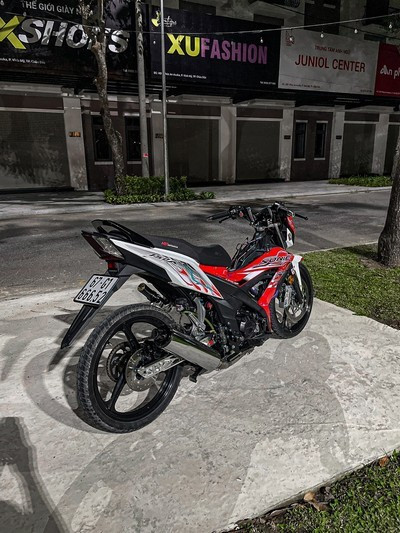Tem Rời Sonic mẫu lửa màu trắng đỏ đen xanh