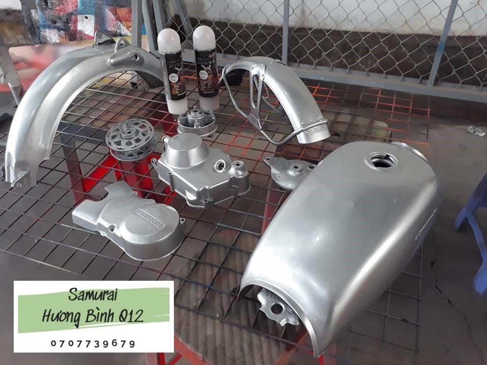 [COMBO] Sơn xịt Samurai màu Bạc Lấp Lánh - 1701 với bóng K1K