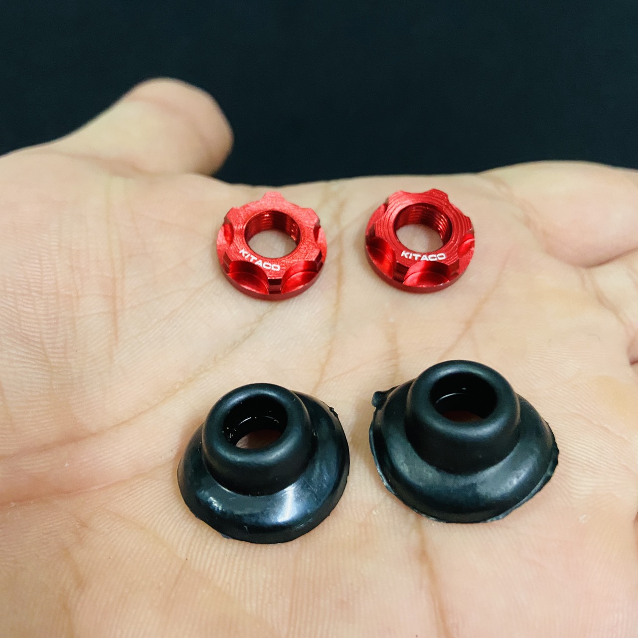 (PHỤ KIỆN XE MÁY) COMBO tán van vòi NHÔM CNC kèm cao su van vòi xe máy, đồ chơi giá sỉ