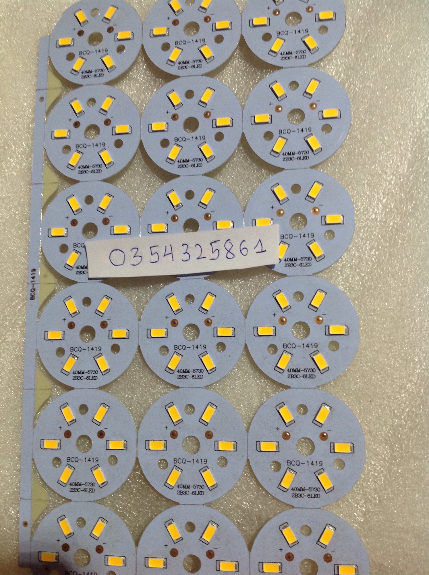Led miếng tròn 3w qua chấn lưu 12v giá 2 led