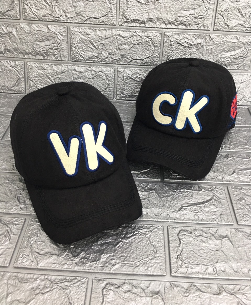 Cặp 2 nón cặp đôi thêu chữ CK VK ( Combo 2 nón)