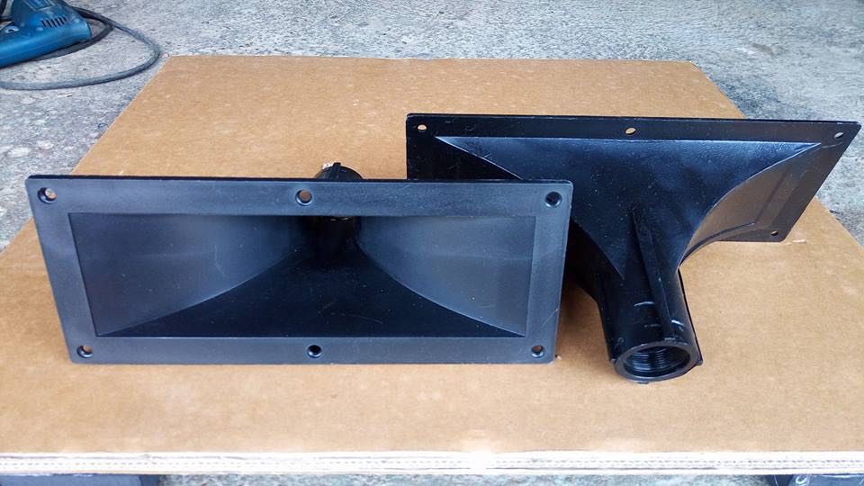 Phễu họng kèn chữ nhật 12cm x 28cm: giá 1 đôi - h1228