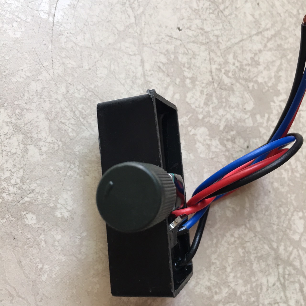 Bộ điều chỉnh tốc độ máy bơm mini - Chiết áp điều tốc 12v
