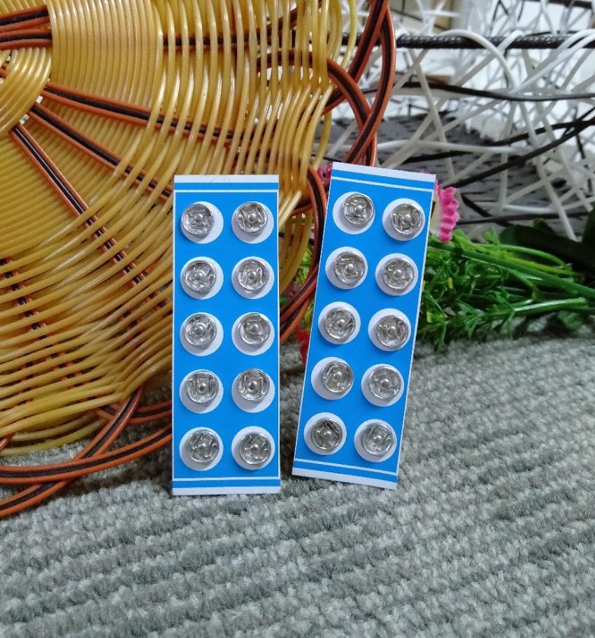 Combo 20 cái nút bấm áo nhỏ- nút bấm áo dài