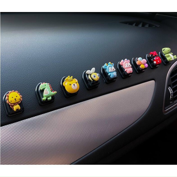 Móc Treo Đồ Mini Đa Năng, Móc Treo Đồ Trên Ô Tô, Nhân Vật Hoạt Hình Ngộ Nghĩnh - 1 Chiếc