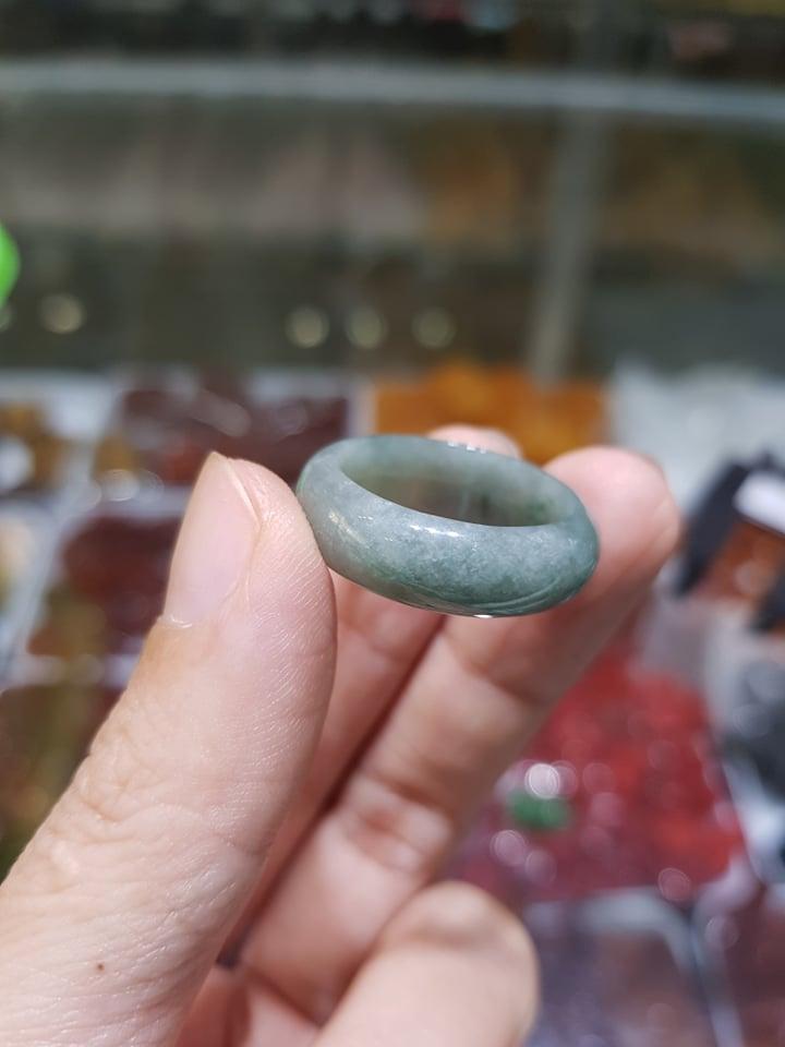 Nhẫn Đá Ngọc Phỉ Thúy Bản Nhỏ