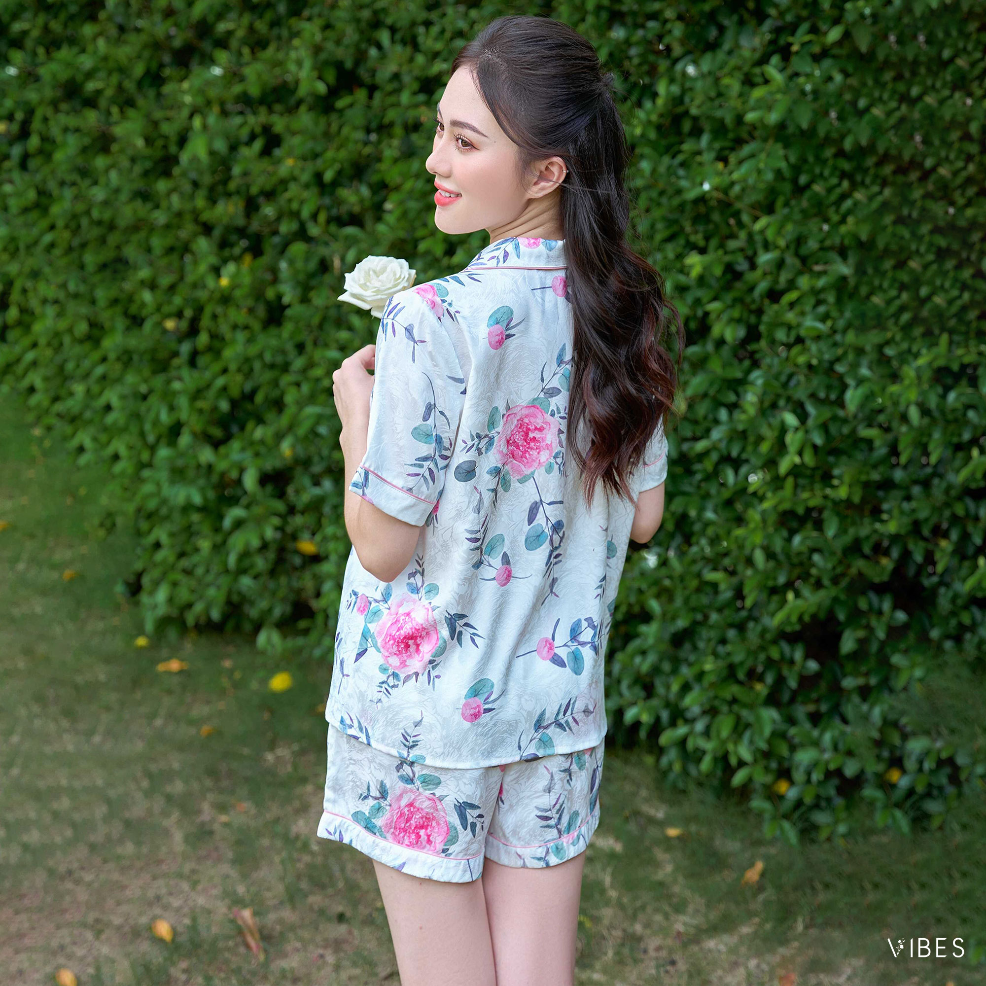 VIBES Pijama ngắn Lụa gấm Rosie Py Set
