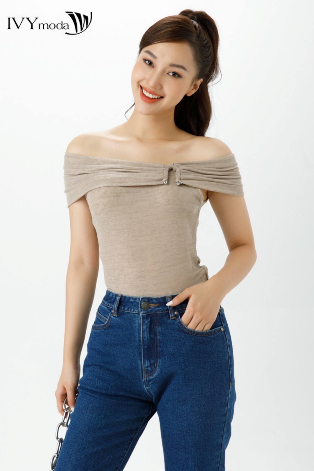 Áo thun trễ vai dáng ôm IVY moda MS 57B9277
