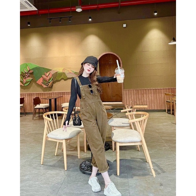quần yếm bò màu nâu siêu hot