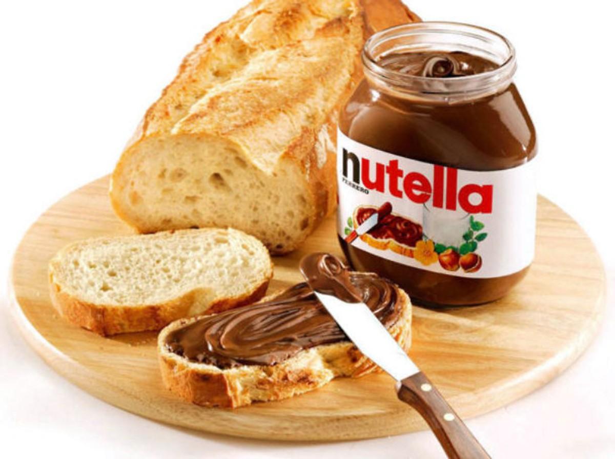 Mứt Sôcôla Kem Hạt Dẻ Nutella của Đức 450g