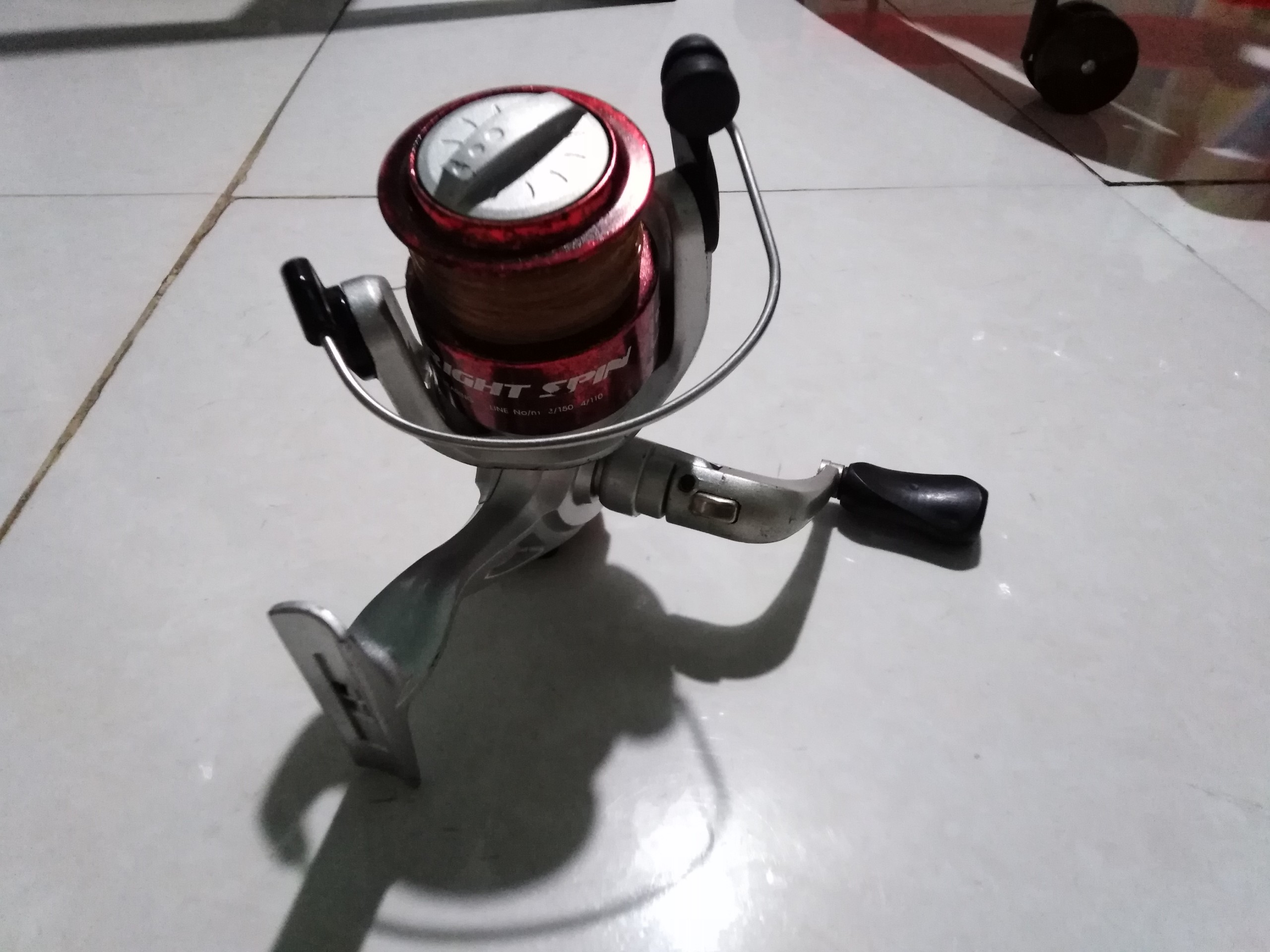 Máy câu bãi nhật RIGHT spin