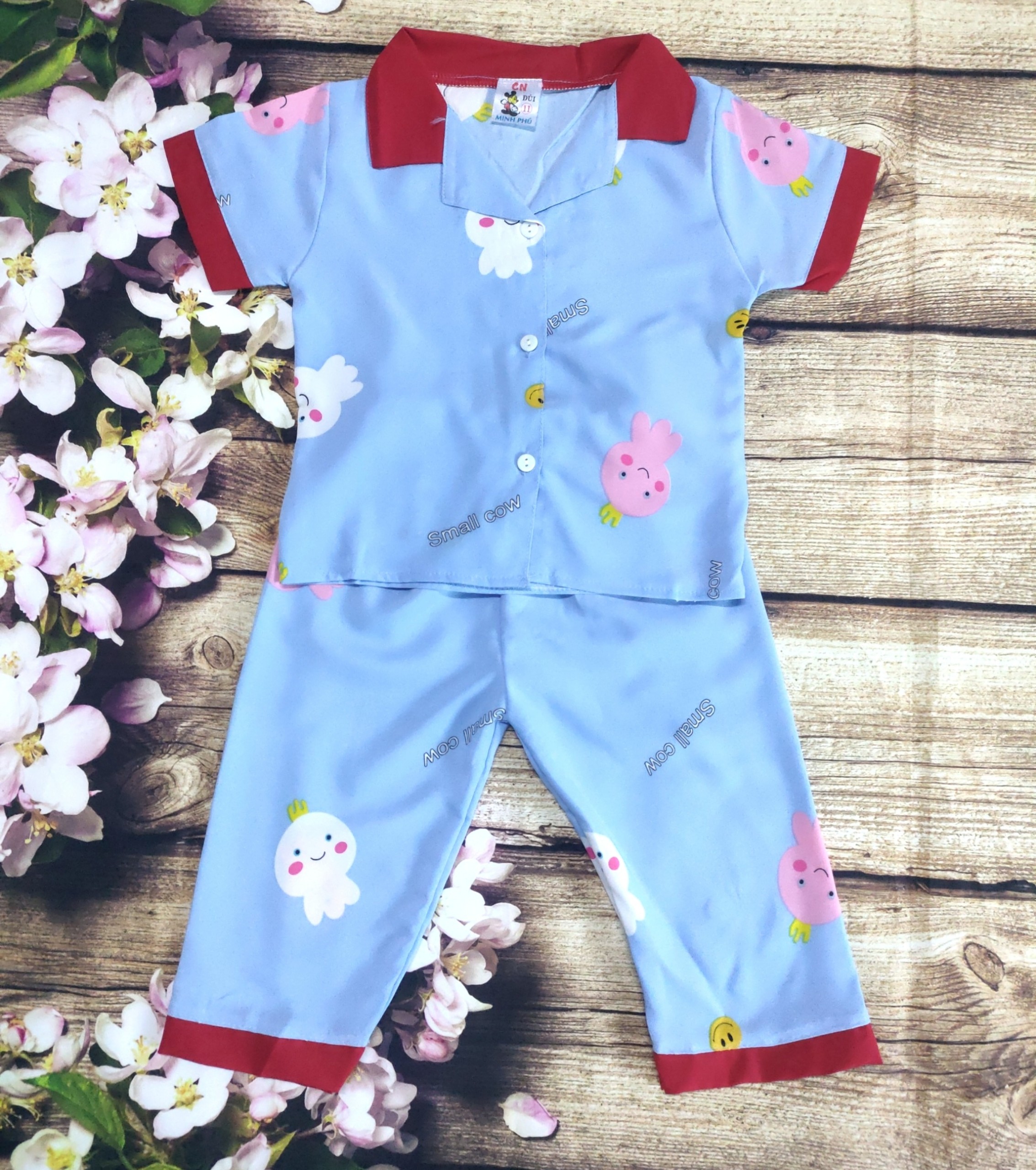 Bộ Lụa Tay Ngắn Quần Lửng Bé (6-14kg) (giao màu ngẫu nhiên)