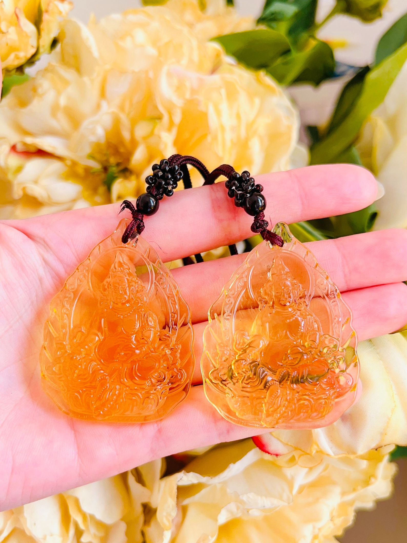 Mặt Dây Hoàng Thần Tài Resin Đá Vàng