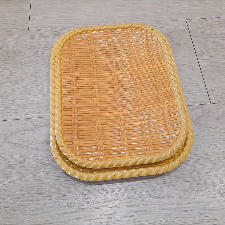 Đĩa Nhựa Mẹt Tre Vuông
