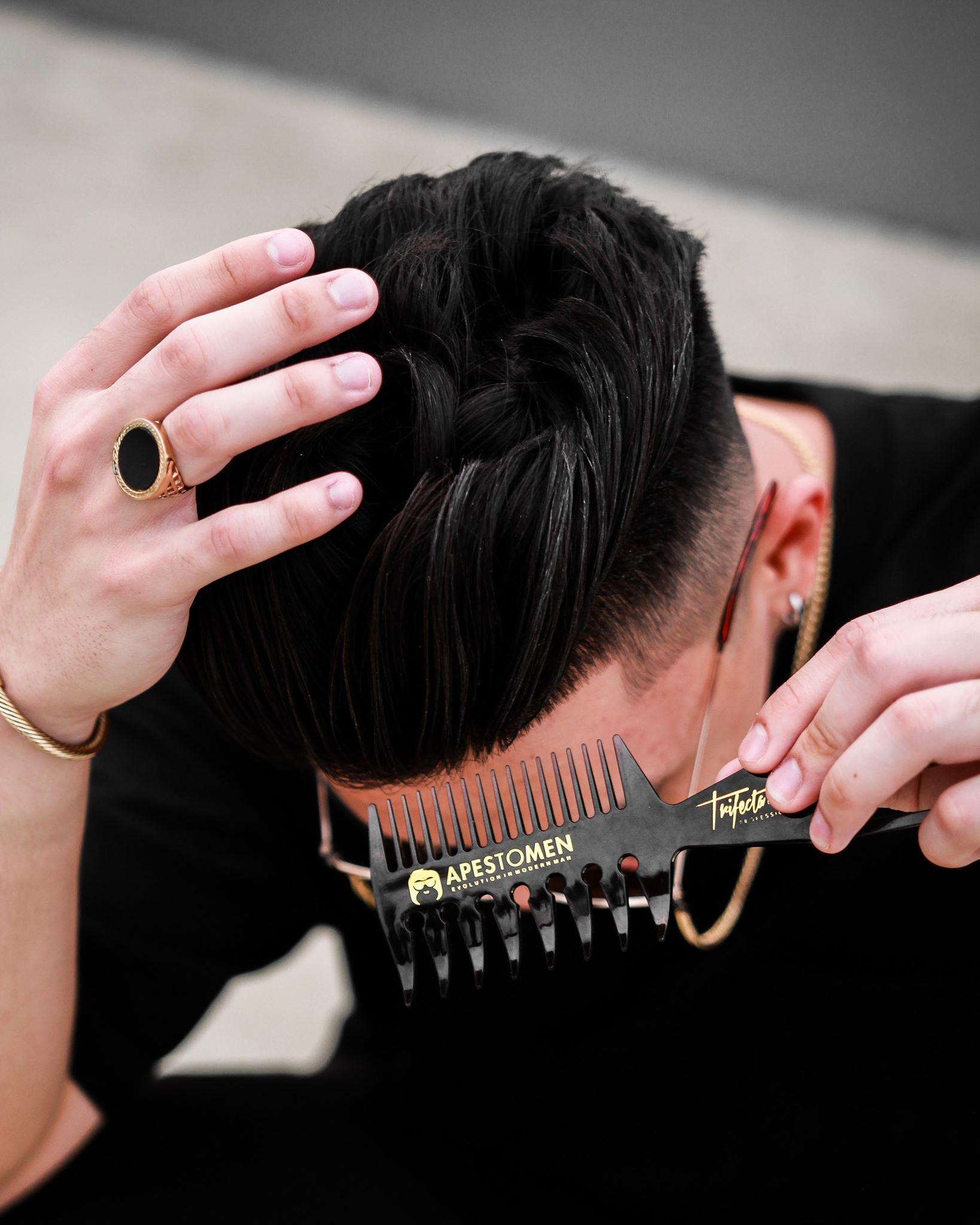 LƯỢC APESTOMEN TRIFECTA COMB - BLACK