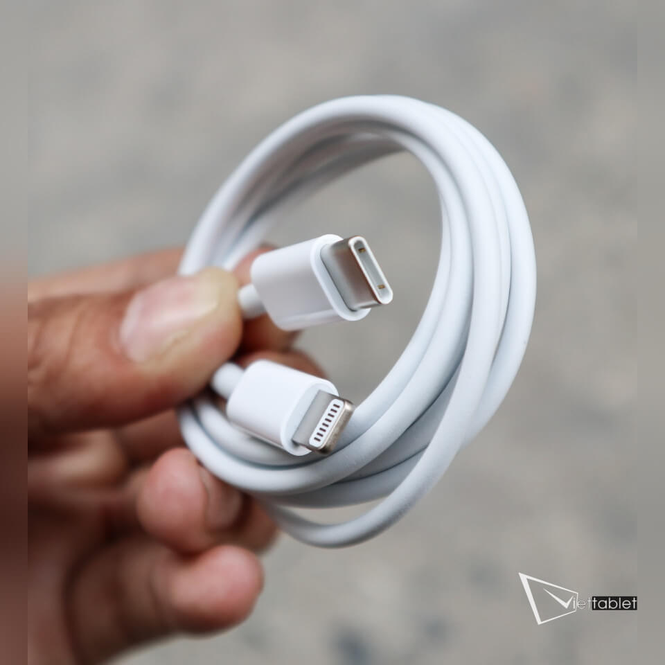 [HCM]Cáp sạc nhanh IPhone 11 ProMax full box zin máy Type C ra lightning
