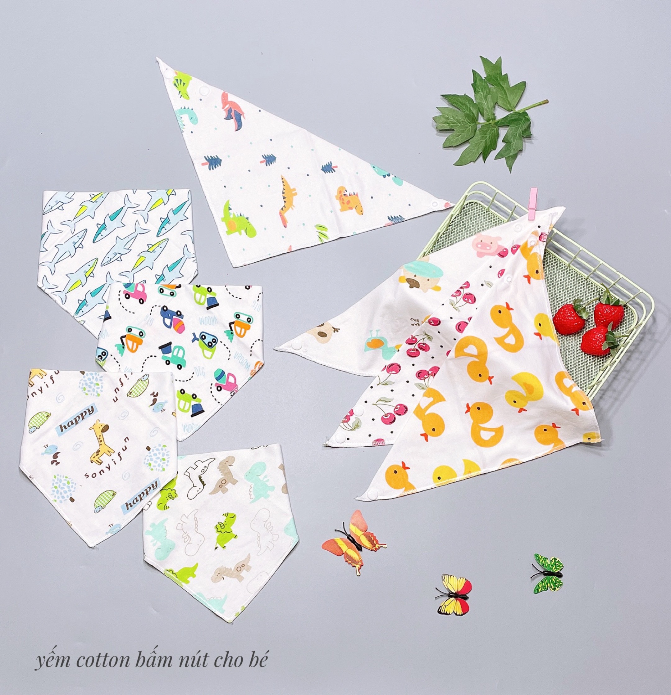 Sét 10 khăn yếm tam giác cotton 2 lớp có cúc bấm cho bé
