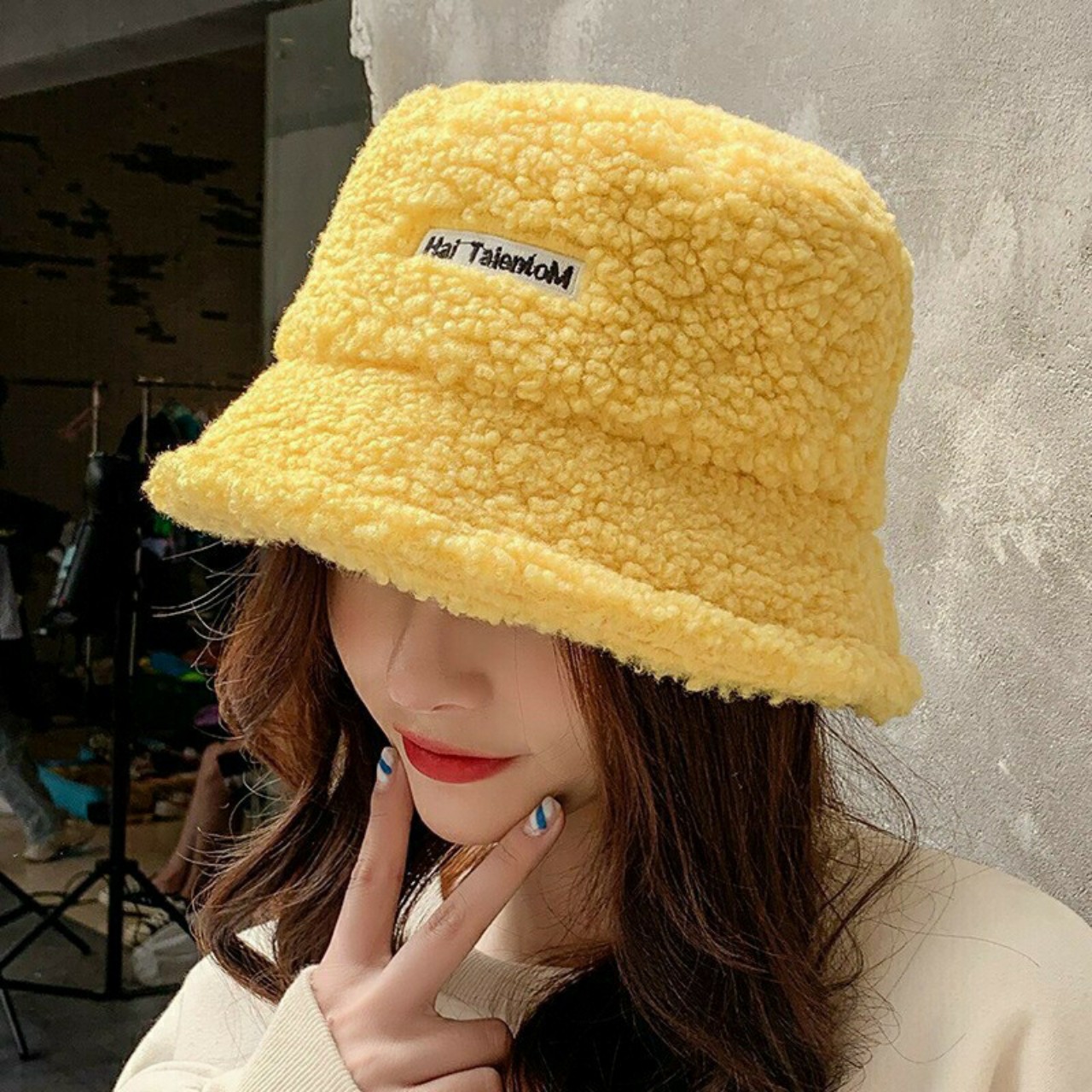Mũ Nón Bucket Lông Cừu Hot Trend