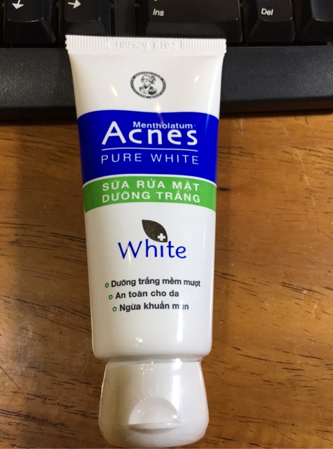 Acnes Pure White – Sữa Rửa Mặt Dưỡng Trắng