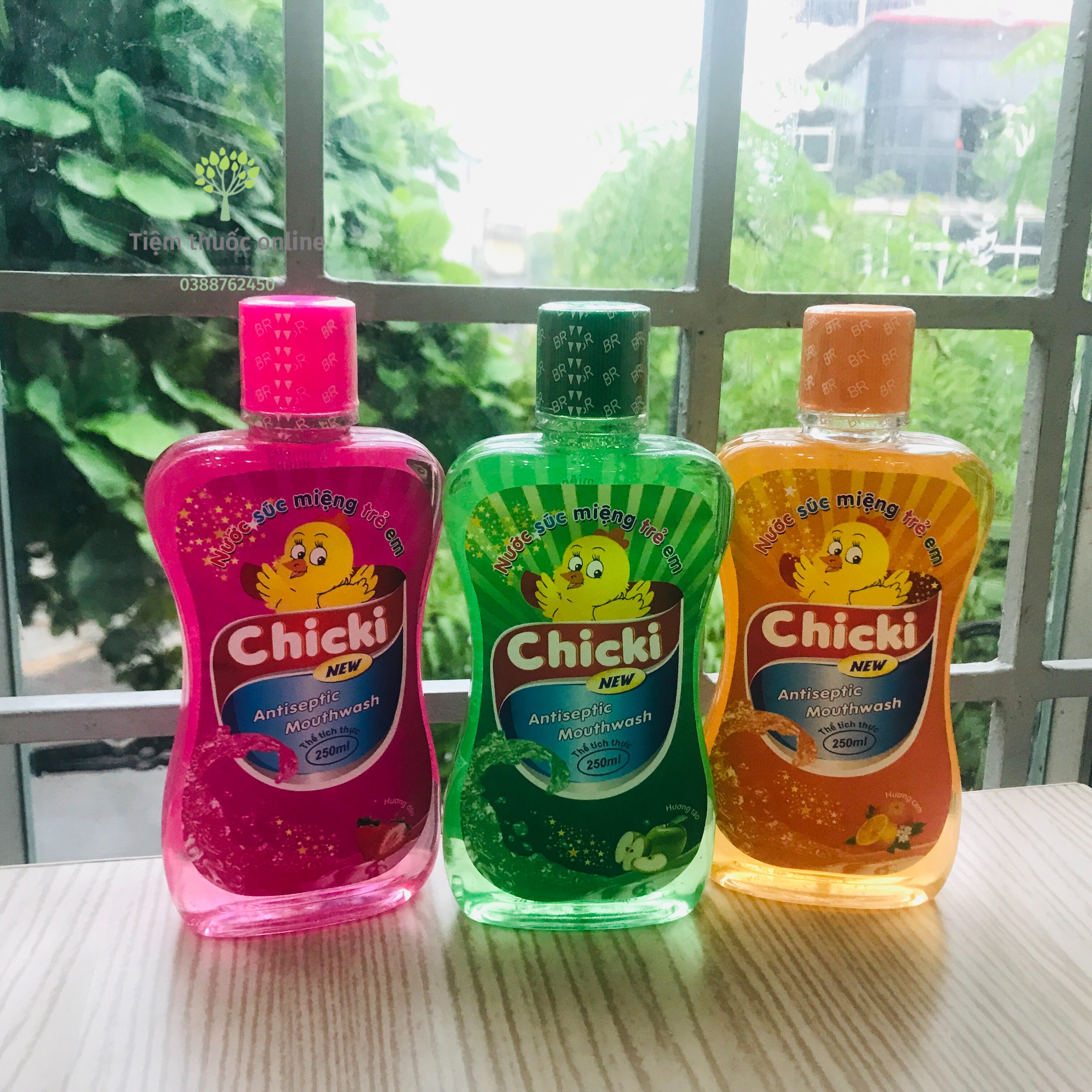 Nước súc miệng Chicki chai 250ml