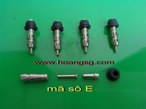 [HCM]Núm uống tự động gà thỏ...90k/10 cái.