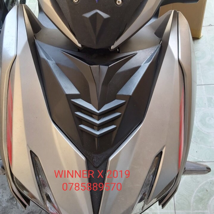 ỐP MẶT NẠ (CHỈ MŨI TRÊN) WINNER X đen nhám