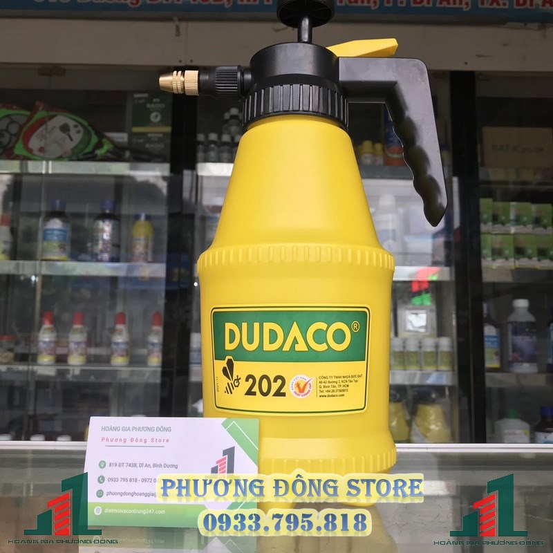 Bình xịt thuốc, tưới cây cầm tay daduco - 2 lít